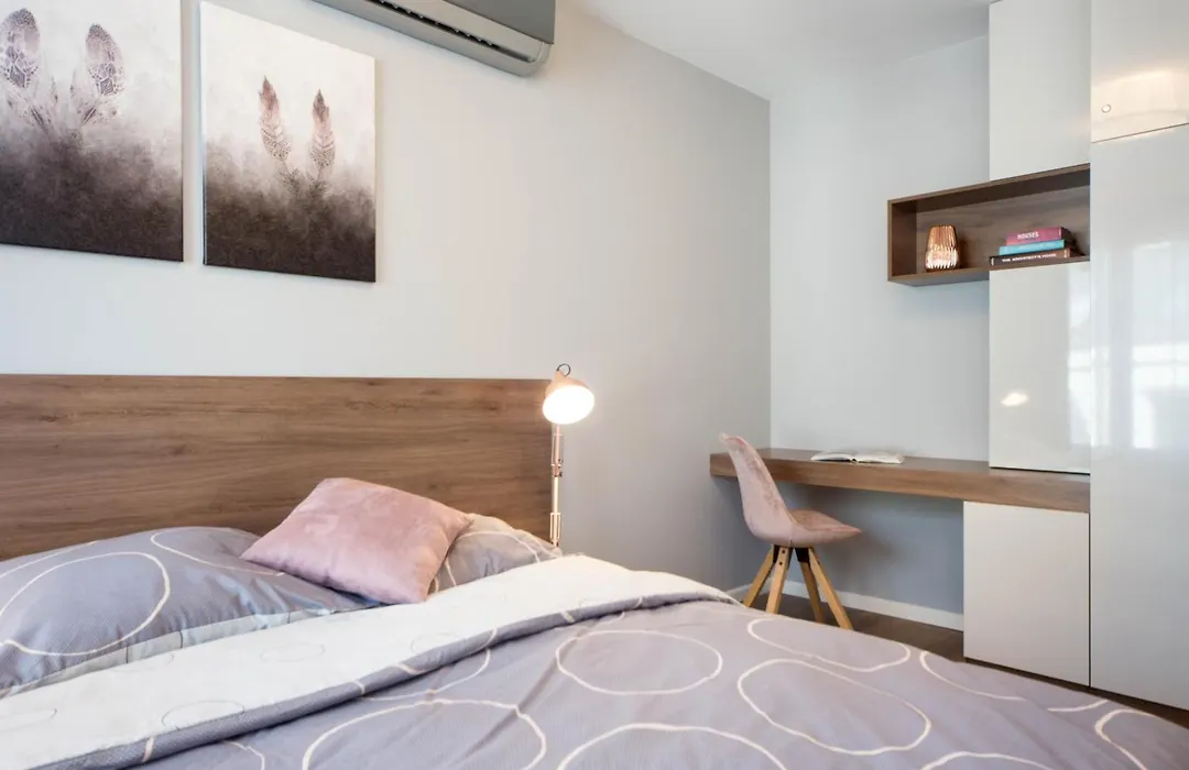 Apartamenty w centrum Krakowa nad Wisłą-1